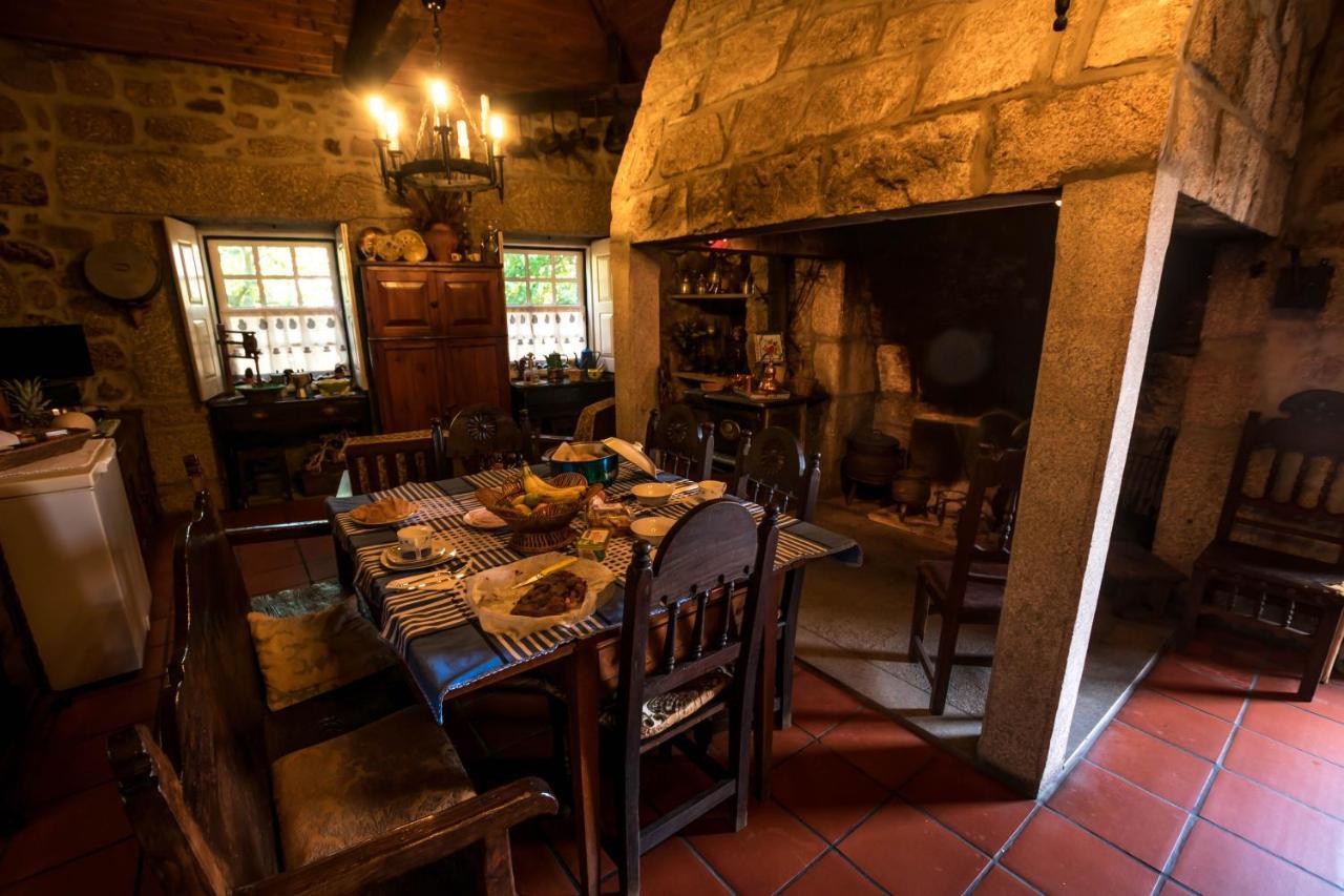 Solar Dos Carvalhos Bed and Breakfast Sernancelhe Eksteriør billede